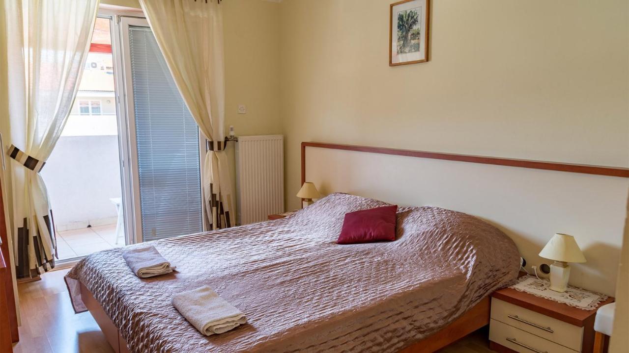 Pag Marina Rooms & Apartment Pag Town Exterior foto