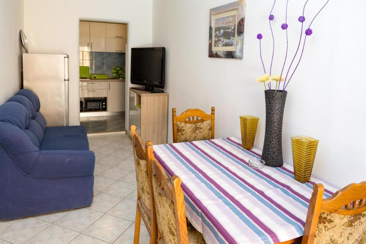 Pag Marina Rooms & Apartment Pag Town Exterior foto