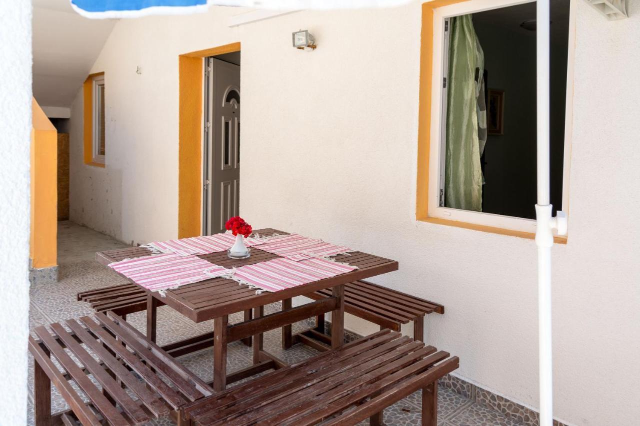 Pag Marina Rooms & Apartment Pag Town Exterior foto